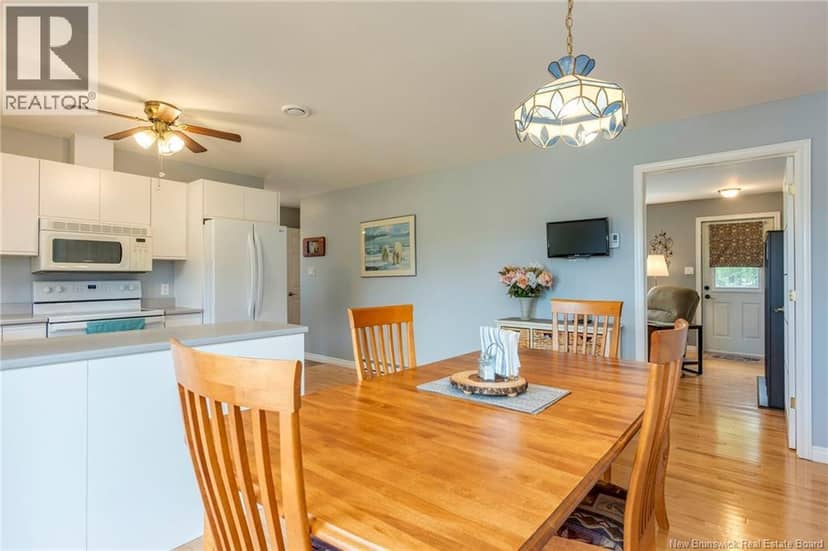 29 Girouard Lane — photo 11 of 38