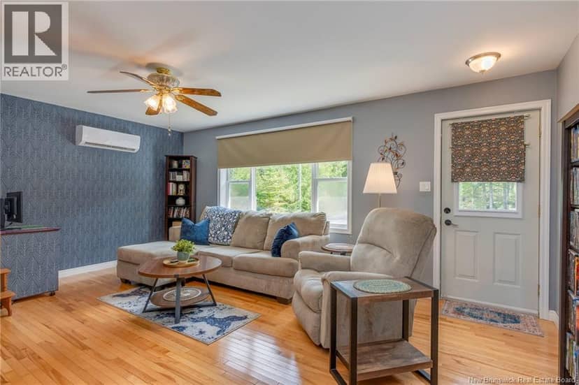 29 Girouard Lane — photo 15 of 38