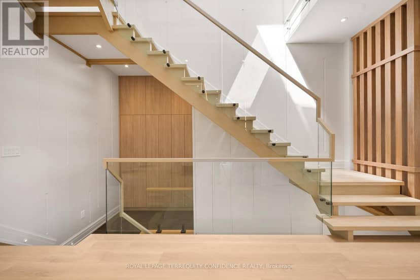 272 Horsham Avenue — photo 19 of 40