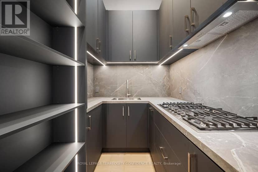272 Horsham Avenue — photo 9 of 40