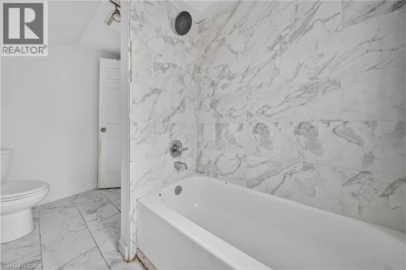 461 JOHN Street — photo 13 of 15