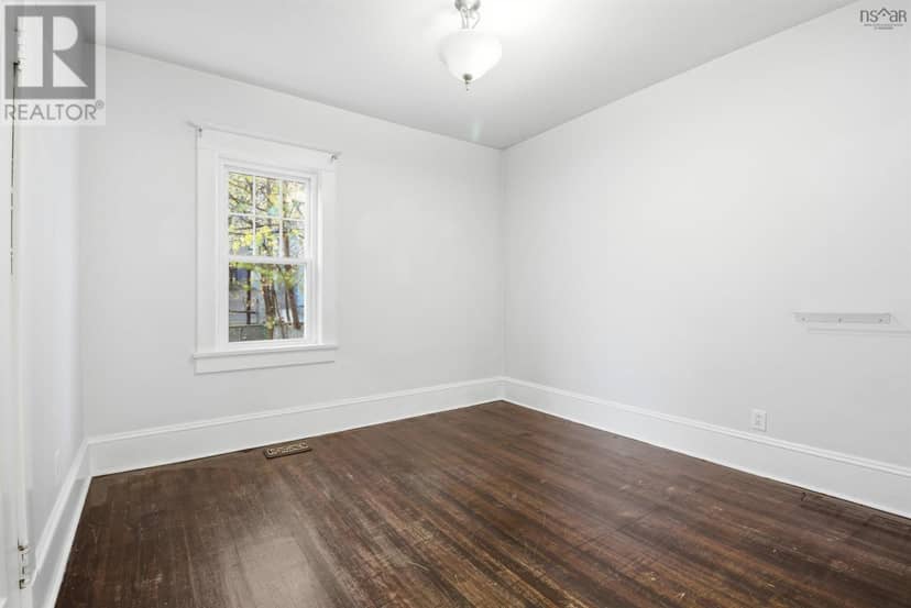 6229-6231 Allan Street, 6229-6231 Allan Street — photo 19 of 29