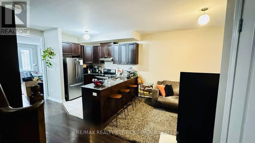 8 Rabbit Run Way, Brampton, photo 7
