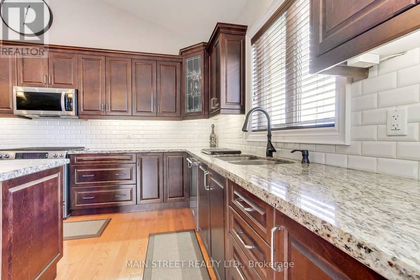 13 Brolley Crescent — photo 11 of 40