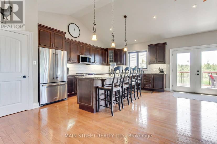 13 Brolley Crescent — photo 8 of 40