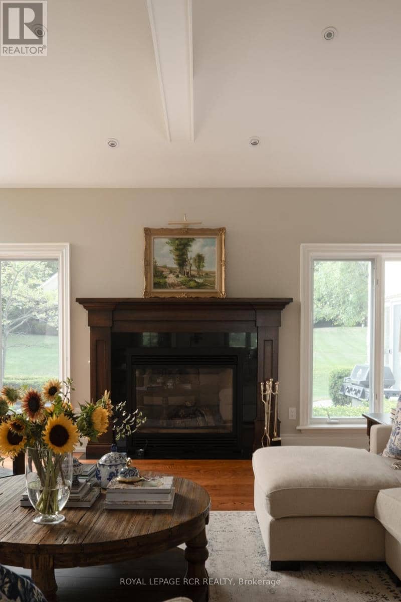 84 Kennedy Road, Caledon, photo 5