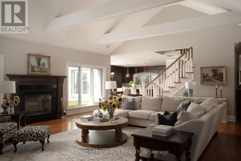 84 Kennedy Road, Caledon, photo 6