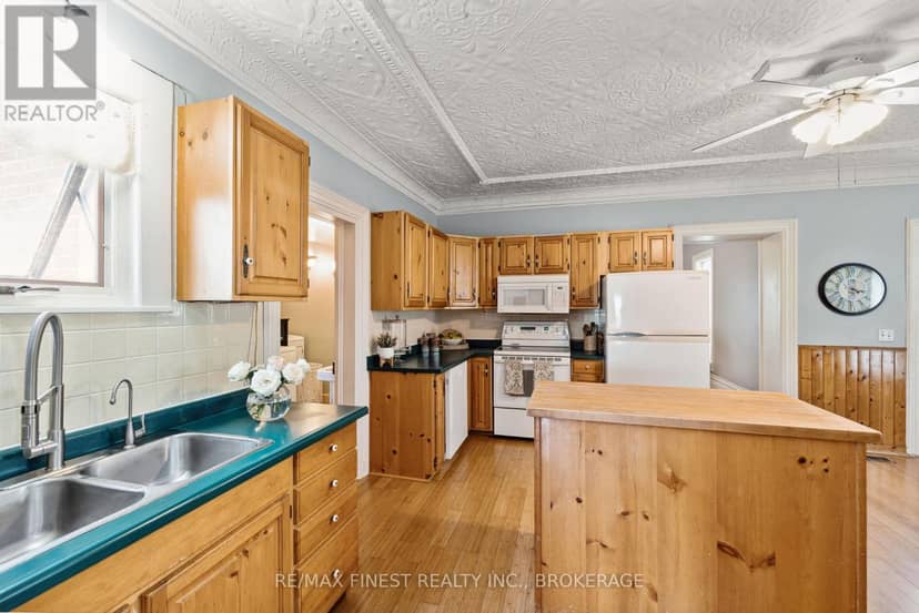4876 County Road 6 — photo 9 of 40