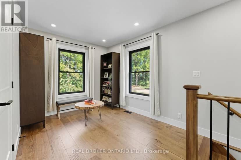 115 Lakeshore Road — photo 19 of 40