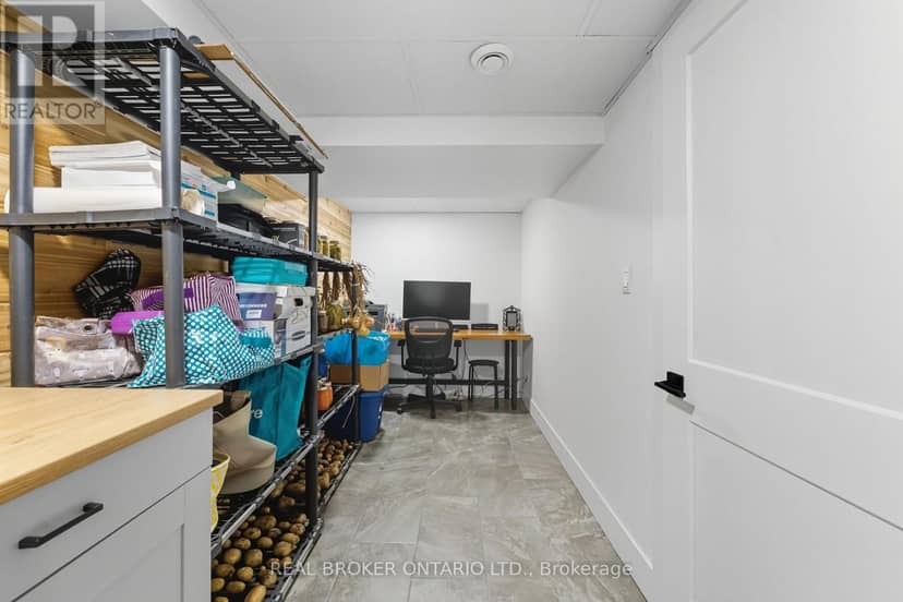 115 Lakeshore Road — photo 27 of 40
