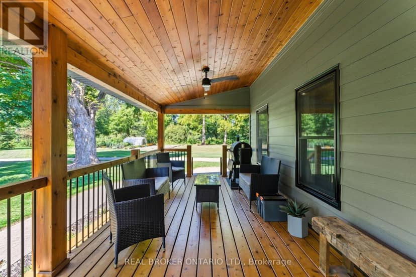 115 Lakeshore Road — photo 3 of 40