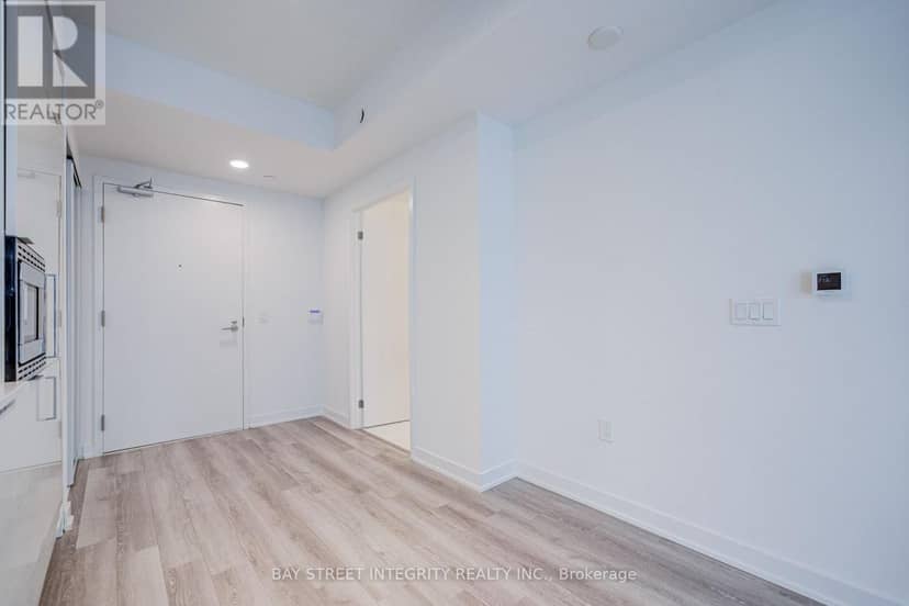 2907 - 238 Simcoe Street — photo 12 of 38