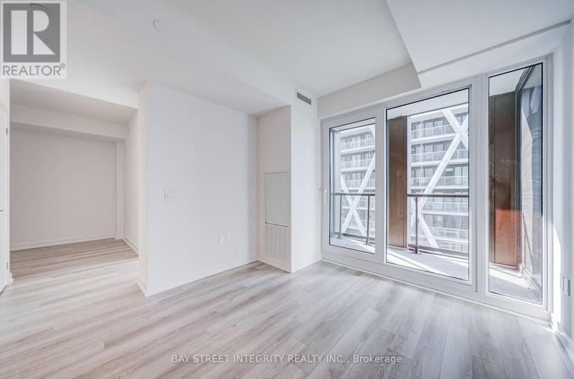 2907 - 238 Simcoe Street — photo 15 of 38