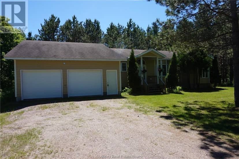 497 North Channel Road, Noelville, photo 2