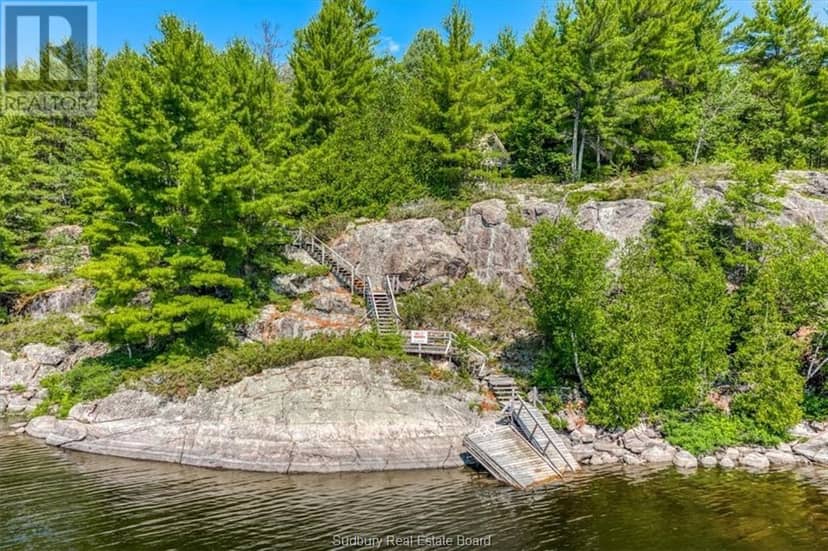 497 North Channel Road, Noelville, photo 8