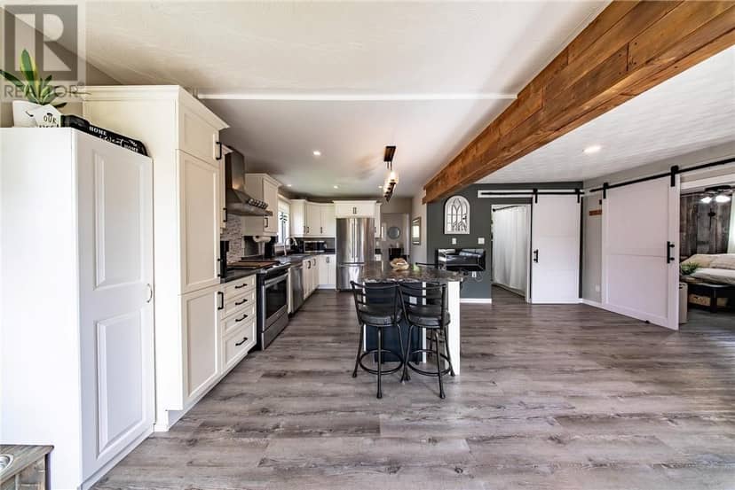24 Jones Street, Garson, photo 8