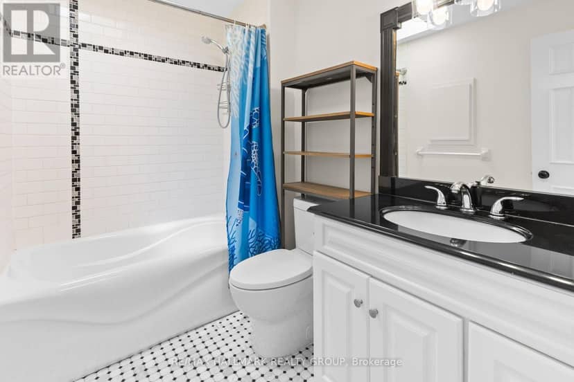 59 - 110 Havelock Street — photo 26 of 40