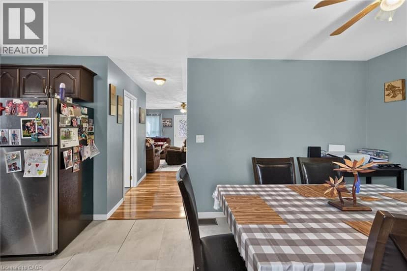 17 SEMMENS Street — photo 19 of 40