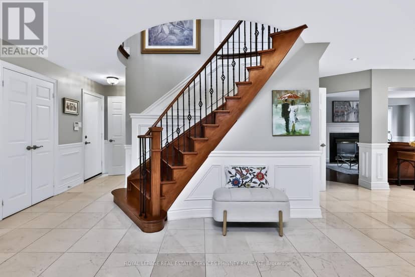 5563 Whitehorn Avenue — photo 7 of 40