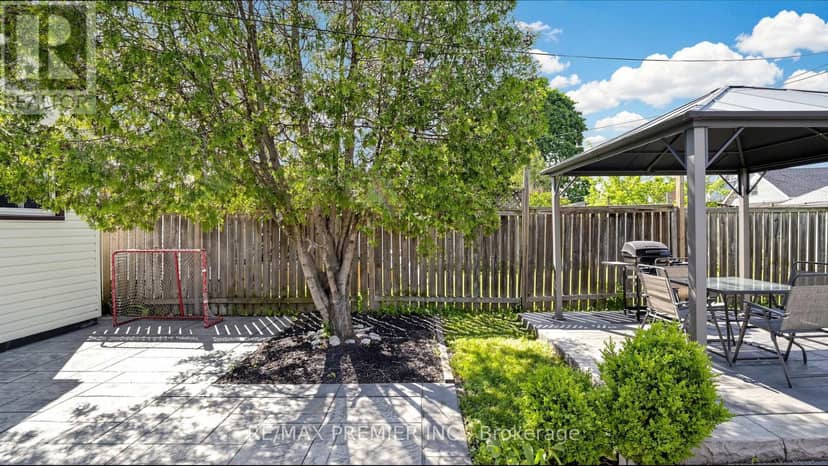 27 Cambridge Avenue — photo 28 of 32