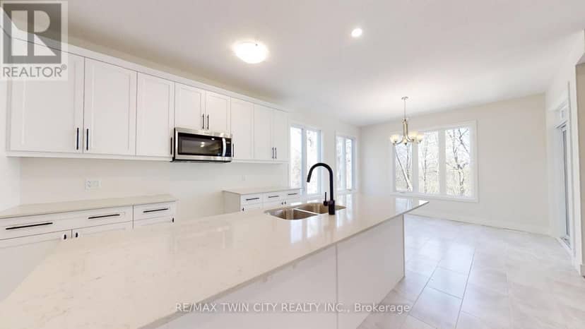 108 Christopher Court, London South, photo 4