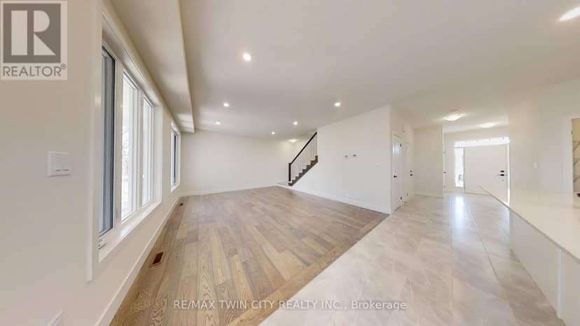 108 Christopher Court, London South, photo 7