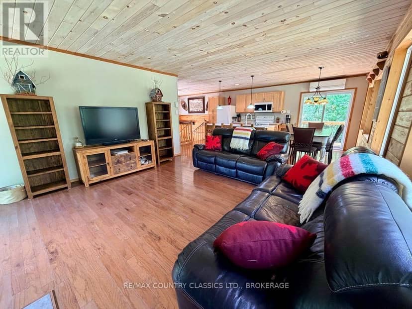 1068C Jacques Bay Road — photo 11 of 40
