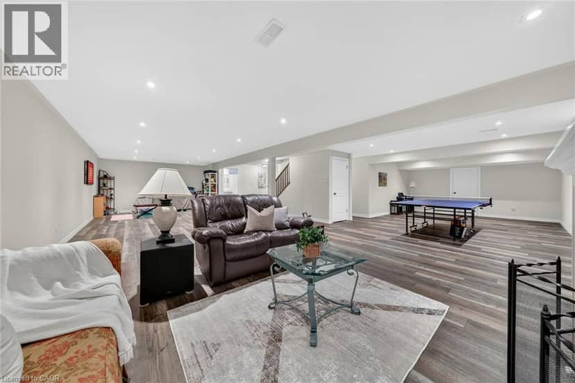 31 SYCAMORE Drive — photo 31 of 40