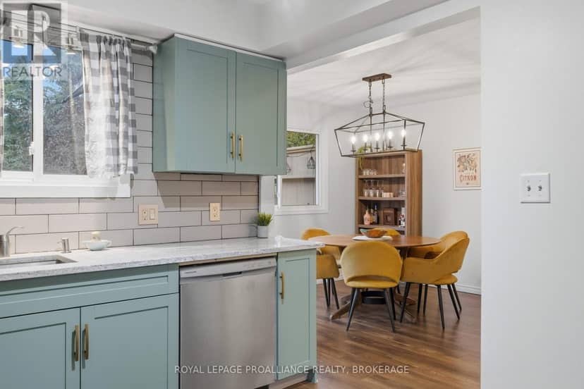 690 Davis Drive — photo 12 of 38