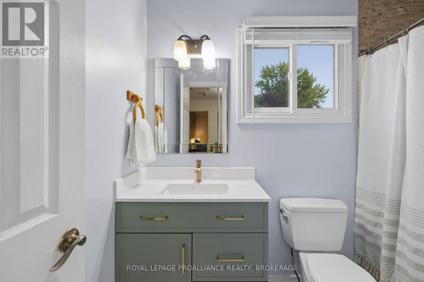 690 Davis Drive — photo 17 of 38