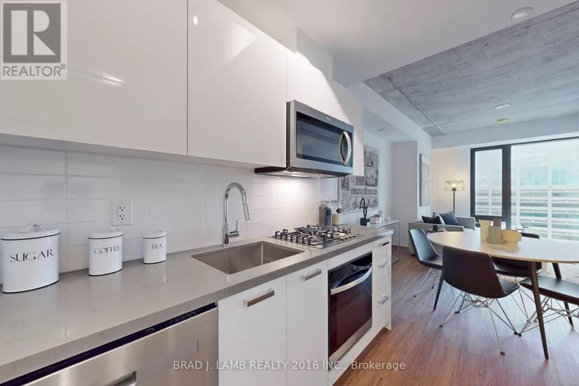1403 - 195 McCaul Street — photo 19 of 37