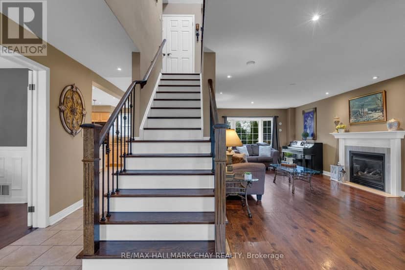 34 Crompton Drive — photo 12 of 36