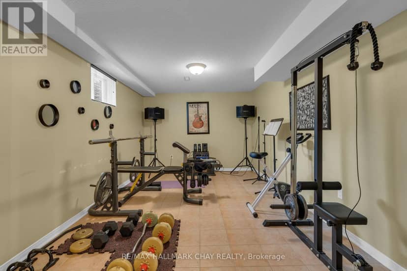 34 Crompton Drive — photo 27 of 36