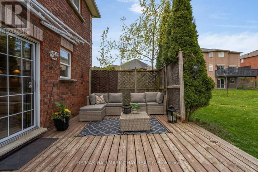 34 Crompton Drive — photo 29 of 36