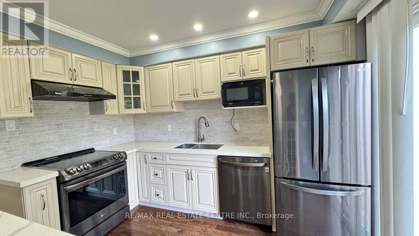 16 Nectarine Crescent — photo 10 of 40