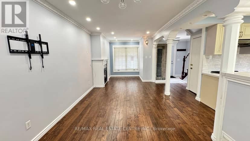 16 Nectarine Crescent, Brampton, photo 4