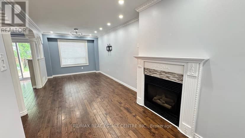 16 Nectarine Crescent, Brampton, photo 7