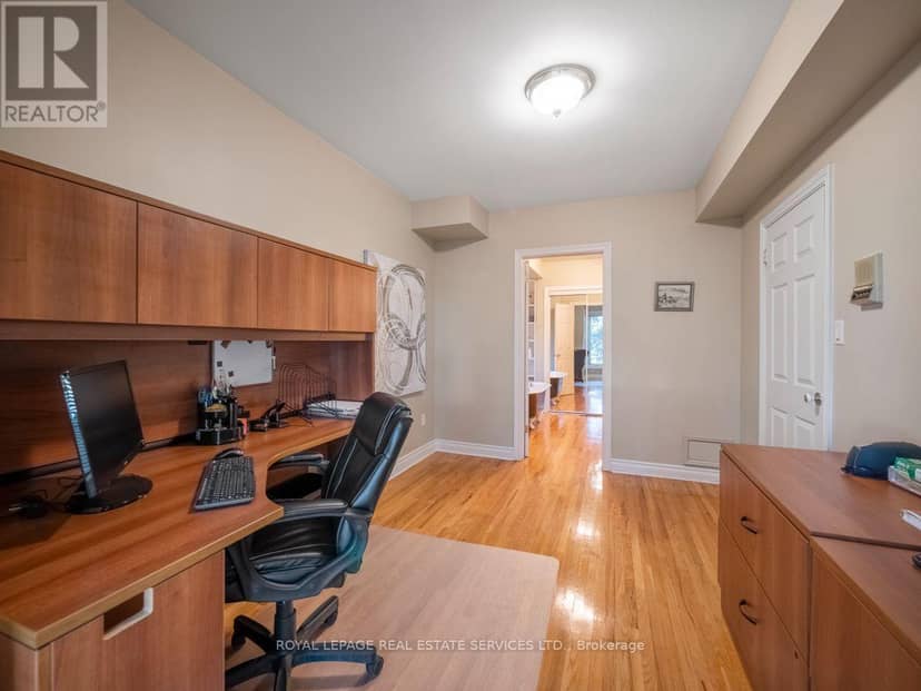 1494 Islington Avenue — photo 29 of 40