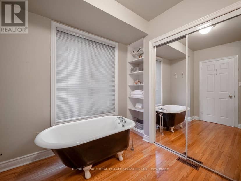 1494 Islington Avenue — photo 30 of 40