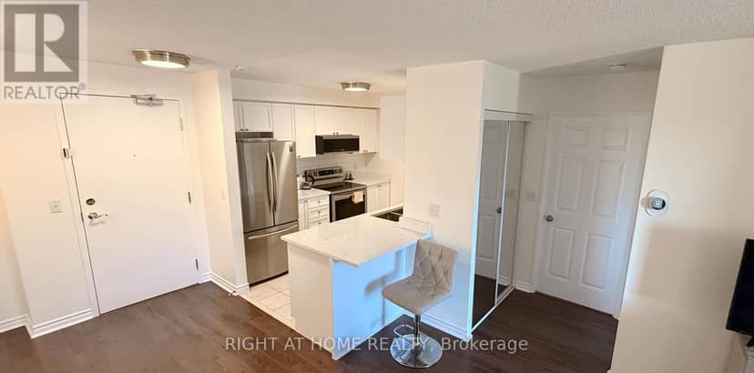 308 - 2300 Parkhaven Boulevard — photo 5 of 24