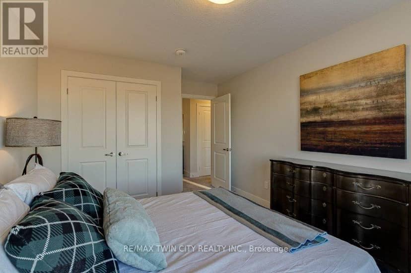 1707 Fairfield Road — photo 16 of 24