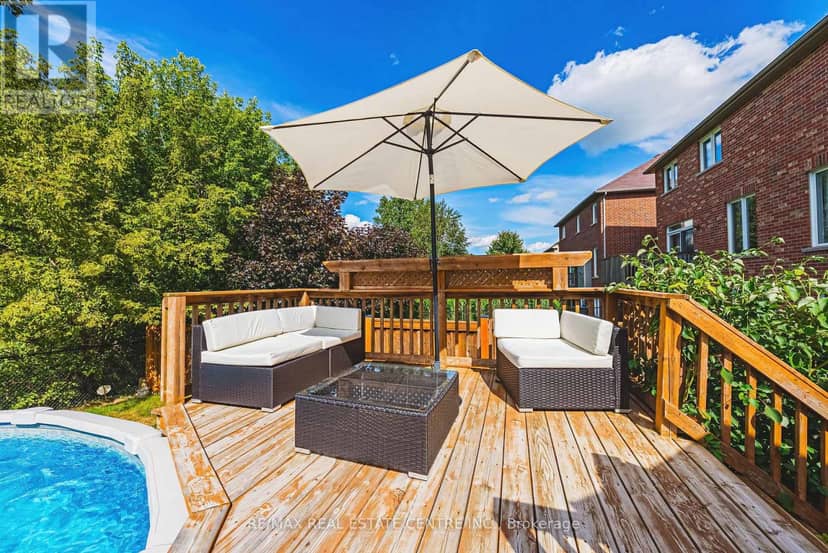 37 Lambert Crescent — photo 40 of 40