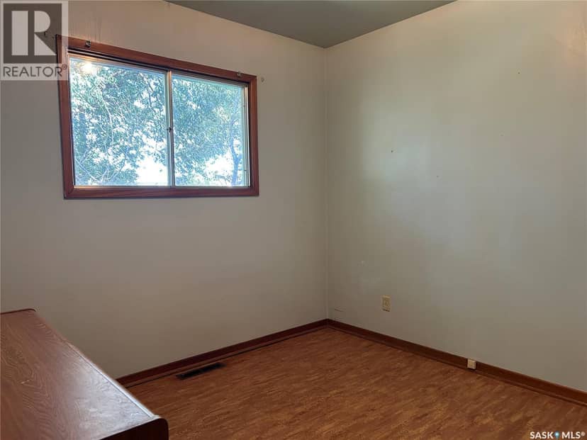 1716 McCormick CRESCENT — photo 9 of 26