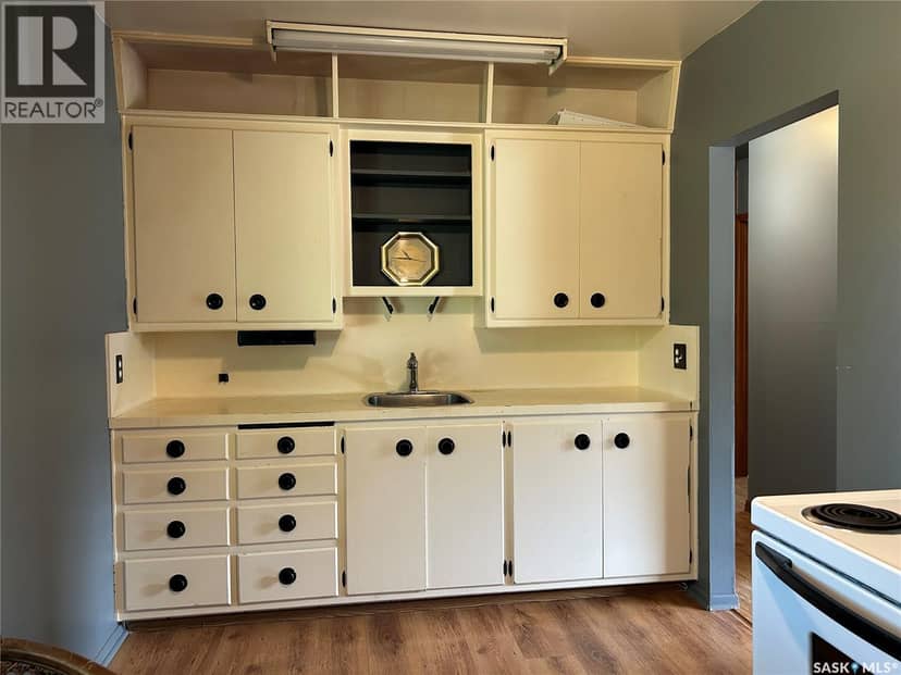 1716 McCormick CRESCENT — photo 3 of 26