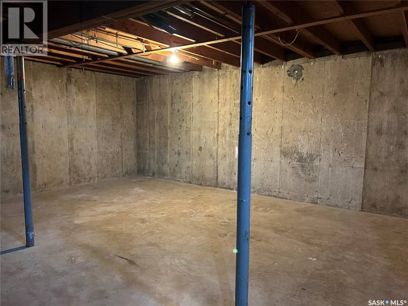 1716 McCormick CRESCENT — photo 18 of 26
