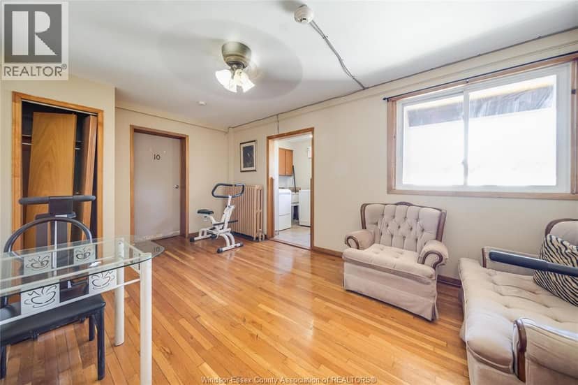 801 Victoria Avenue — photo 35 of 40