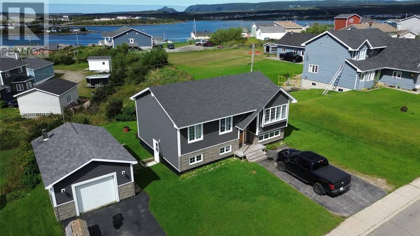 11 Sunset Drive, Channel-Port aux Basques