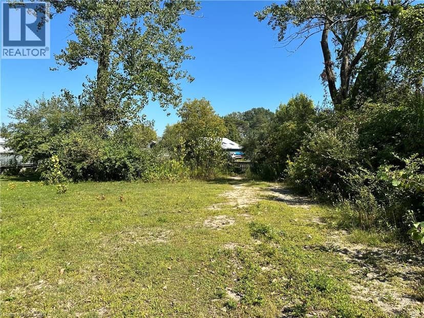 23 OLD CUT Boulevard — photo 10 of 13