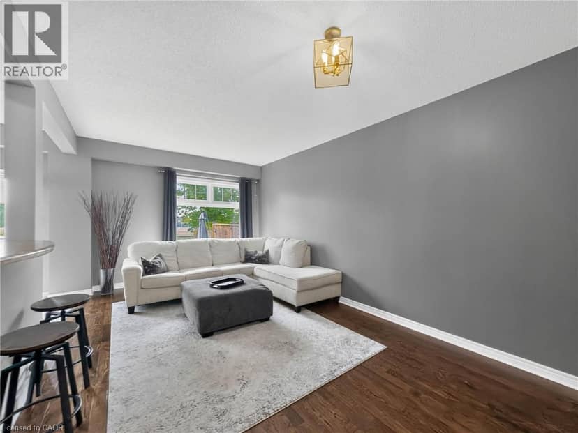 27 OLIVIA Place — photo 7 of 29
