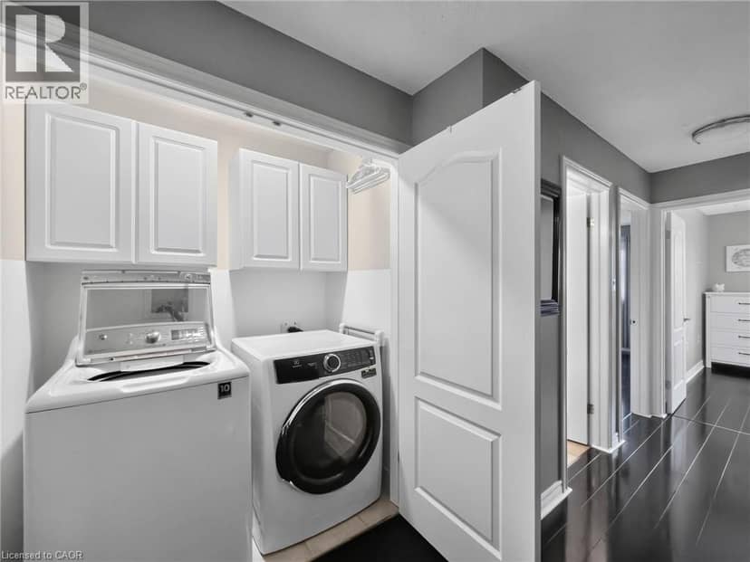 27 OLIVIA Place — photo 18 of 29